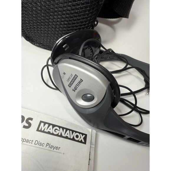 PHILIPS CD PLAYER AZ7583/17 PERSONAL PORTABLE CD PLAYER w/Accessories Car Adapt - Picture 4 of 8